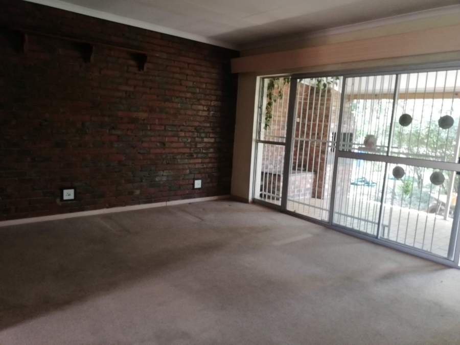 2 Bedroom Property for Sale in Ellaton North West